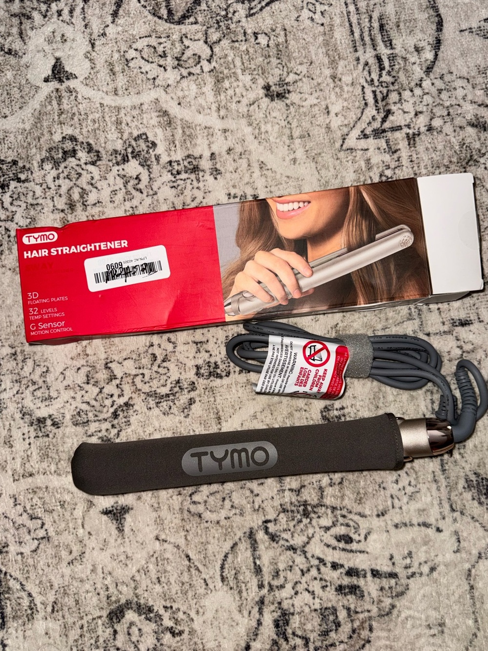 Tymo Champagne Hair Straightener - Portable Ceramic Flat Iron - Picture 3 of 3